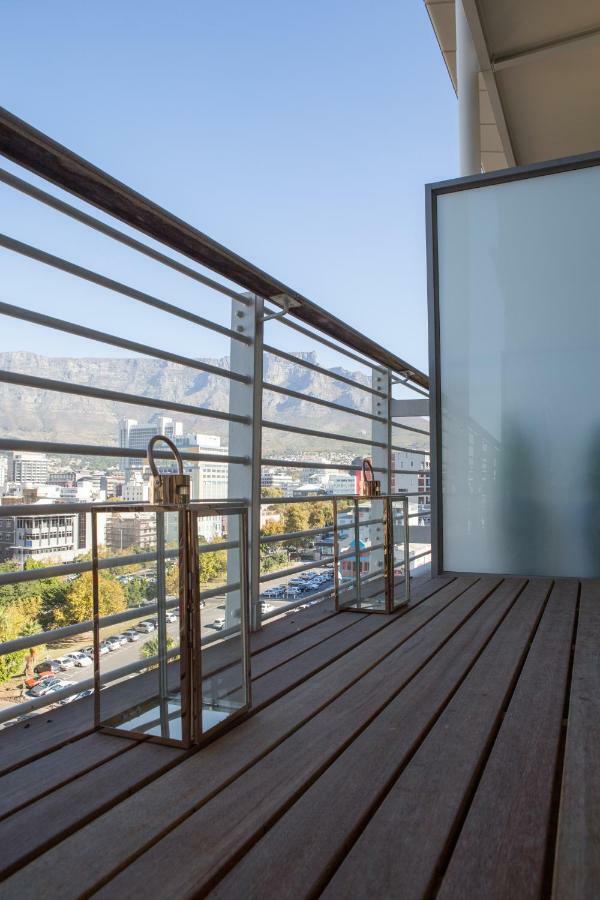 Luxurious Loft With Amazing View Of Table Mountain Lejlighed Kapstaden Eksteriør billede